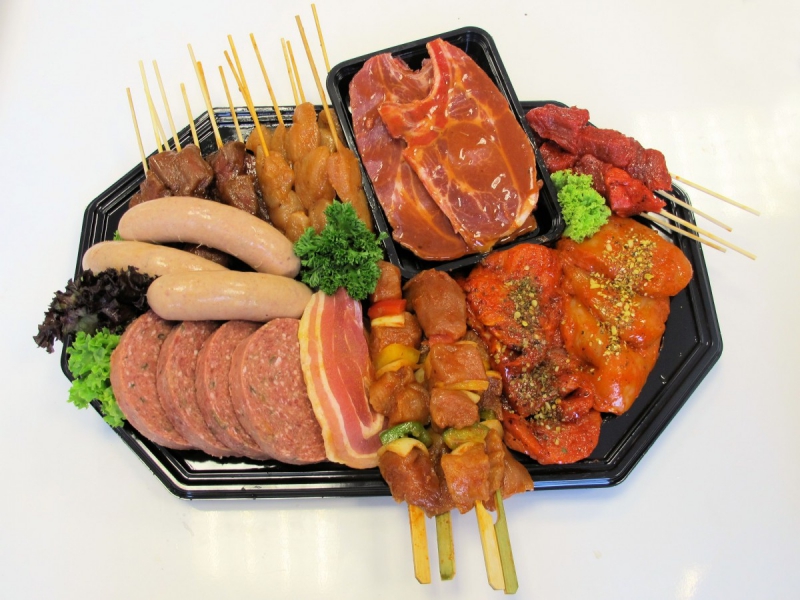 boucherie-DRAGUIGNAN-min_bbq_butcher_shop_supermarket_meal_party-766127